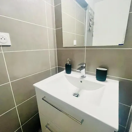 4 Soleil - Mezzanine Wifi Clim Parking * Agde