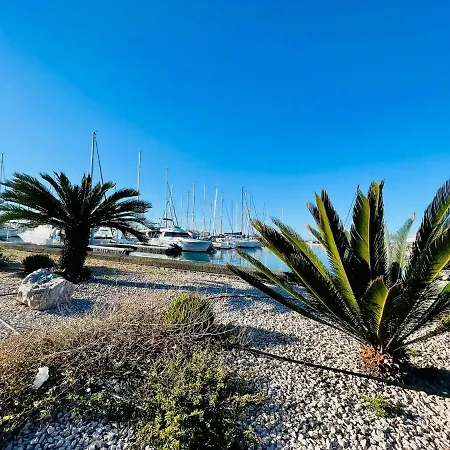 4 Soleil - Mezzanine Wifi Clim Parking Agde