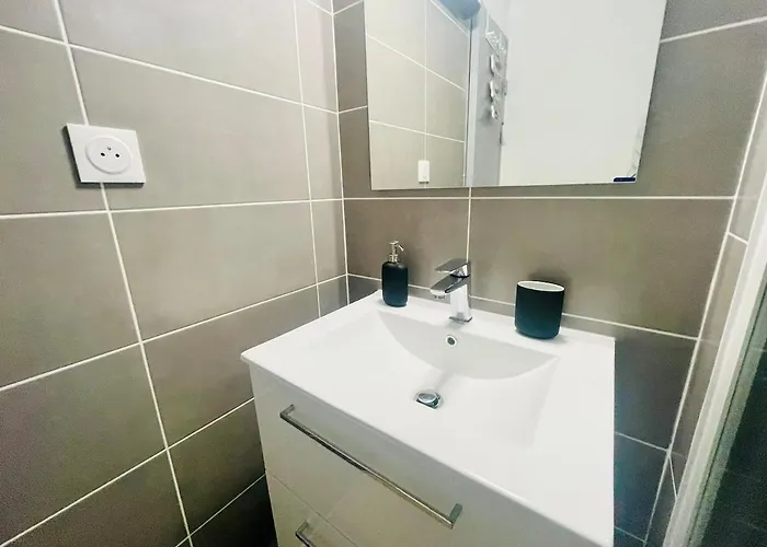 4 Soleil - Mezzanine Wifi Clim Parking * Agde